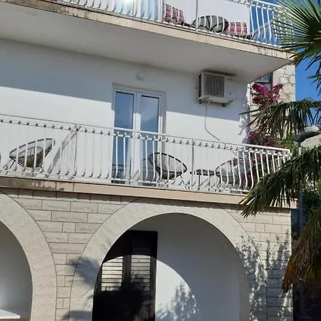 Apartmán Lara Gradac (Split-Dalmatia)